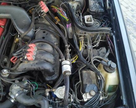 Чорний Мерседес В124, об'ємом двигуна 2.8 л та пробігом 585 тис. км за 2381 $, фото 12 на Automoto.ua