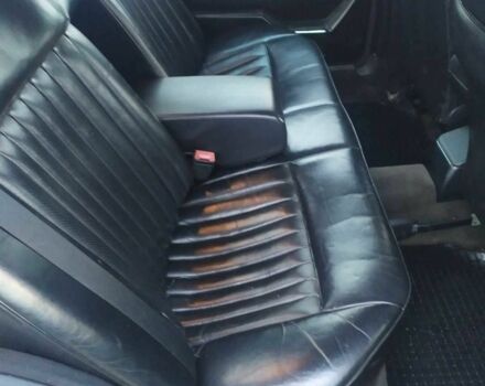 Чорний Мерседес В124, об'ємом двигуна 2.8 л та пробігом 585 тис. км за 2381 $, фото 10 на Automoto.ua