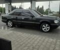 Черный Мерседес В124, объемом двигателя 2 л и пробегом 290 тыс. км за 3100 $, фото 1 на Automoto.ua