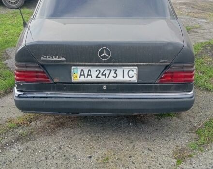 Черный Мерседес В124, объемом двигателя 0 л и пробегом 444 тыс. км за 1100 $, фото 2 на Automoto.ua