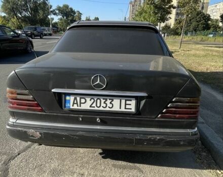 Чорний Мерседес В124, об'ємом двигуна 2.8 л та пробігом 1 тис. км за 2000 $, фото 3 на Automoto.ua