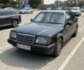Чорний Мерседес В124, об'ємом двигуна 2.2 л та пробігом 265 тис. км за 3995 $, фото 1 на Automoto.ua