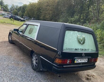 Чорний Мерседес В124, об'ємом двигуна 2.5 л та пробігом 350 тис. км за 5000 $, фото 1 на Automoto.ua