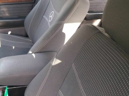 Черный Мерседес В124, объемом двигателя 3 л и пробегом 370 тыс. км за 1373 $, фото 1 на Automoto.ua