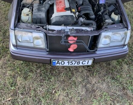 Фіолетовий Мерседес В124, об'ємом двигуна 2.8 л та пробігом 365 тис. км за 3700 $, фото 5 на Automoto.ua