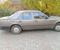 Коричневый Мерседес В124, объемом двигателя 2 л и пробегом 500 тыс. км за 1163 $, фото 2 на Automoto.ua