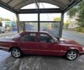 Красный Мерседес В124, объемом двигателя 2.5 л и пробегом 400 тыс. км за 3350 $, фото 4 на Automoto.ua