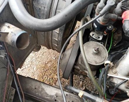 Серый Мерседес В124, объемом двигателя 2.3 л и пробегом 270 тыс. км за 2500 $, фото 13 на Automoto.ua