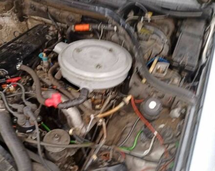 Серый Мерседес В124, объемом двигателя 2.3 л и пробегом 270 тыс. км за 2500 $, фото 11 на Automoto.ua