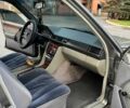 Мерседес В124 1988 у Стрые на Automoto.ua Сірий Мерседес В124, об'ємом двигуна 2.3 л та пробігом 3 тис. км за 1750 $, фото 9 на Automoto.ua