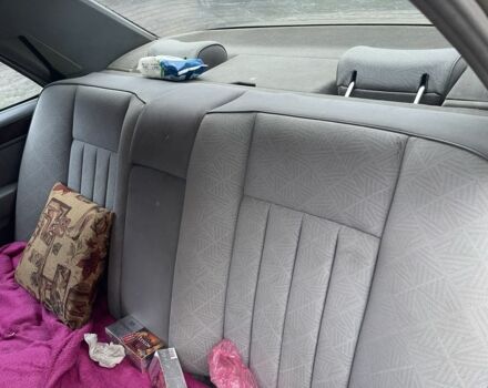 Сірий Мерседес В124, об'ємом двигуна 2.6 л та пробігом 400 тис. км за 1500 $, фото 8 на Automoto.ua