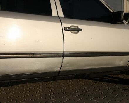 Сірий Мерседес В124, об'ємом двигуна 2 л та пробігом 350 тис. км за 1699 $, фото 7 на Automoto.ua