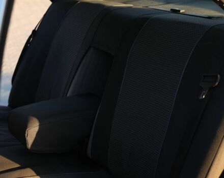 Сірий Мерседес В124, об'ємом двигуна 2 л та пробігом 350 тис. км за 1699 $, фото 21 на Automoto.ua