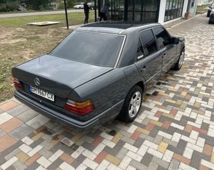 Серый Мерседес В124, объемом двигателя 2.5 л и пробегом 3 тыс. км за 4200 $, фото 3 на Automoto.ua