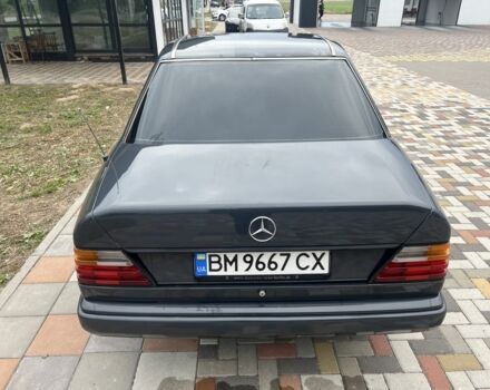 Серый Мерседес В124, объемом двигателя 2.5 л и пробегом 3 тыс. км за 4200 $, фото 4 на Automoto.ua