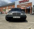 Серый Мерседес В124, объемом двигателя 3 л и пробегом 538 тыс. км за 2700 $, фото 1 на Automoto.ua
