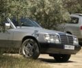 Серый Мерседес В124, объемом двигателя 2.3 л и пробегом 239 тыс. км за 3250 $, фото 2 на Automoto.ua