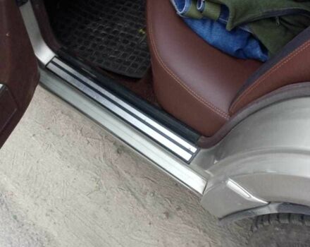 Серый Мерседес В124, объемом двигателя 2.5 л и пробегом 320 тыс. км за 3600 $, фото 7 на Automoto.ua