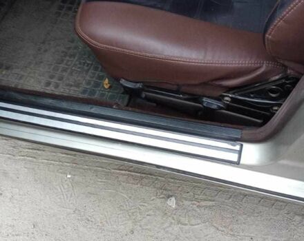 Серый Мерседес В124, объемом двигателя 2.5 л и пробегом 320 тыс. км за 3600 $, фото 6 на Automoto.ua