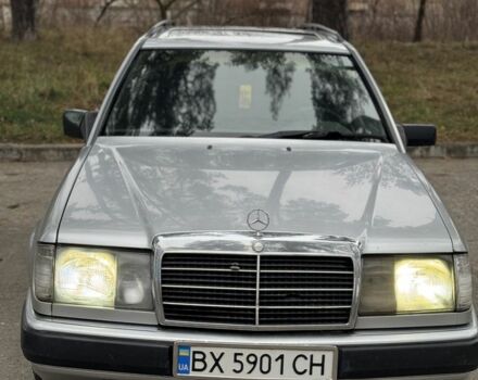 Серый Мерседес В124, объемом двигателя 3 л и пробегом 398 тыс. км за 1999 $, фото 4 на Automoto.ua