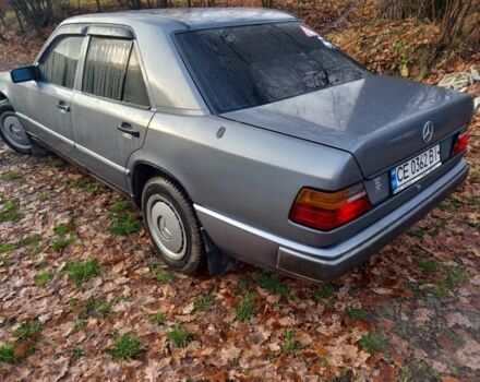 Серый Мерседес В124, объемом двигателя 2 л и пробегом 49 тыс. км за 2200 $, фото 3 на Automoto.ua