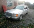Серый Мерседес В124, объемом двигателя 2.5 л и пробегом 1000 тыс. км за 3600 $, фото 1 на Automoto.ua
