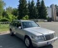 Сірий Мерседес В124, об'ємом двигуна 3 л та пробігом 500 тис. км за 3999 $, фото 1 на Automoto.ua