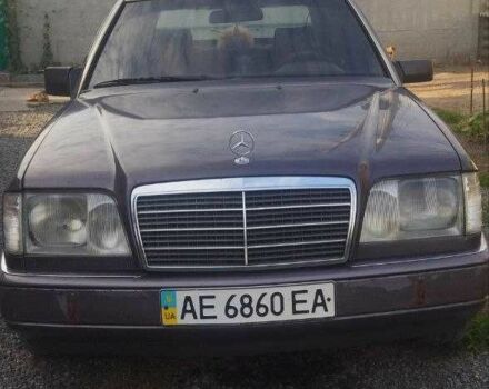 Сірий Мерседес В124, об'ємом двигуна 0 л та пробігом 3 тис. км за 25000 $, фото 2 на Automoto.ua