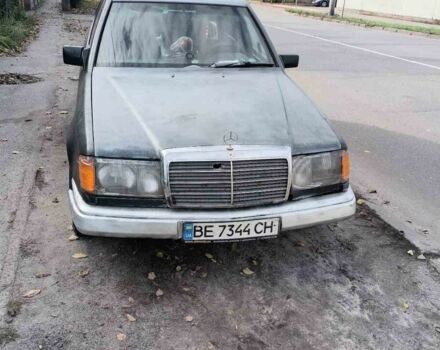 Сірий Мерседес В124, об'ємом двигуна 2.3 л та пробігом 300 тис. км за 382 $, фото 1 на Automoto.ua