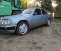 Синий Мерседес В124, объемом двигателя 2.3 л и пробегом 380 тыс. км за 1600 $, фото 2 на Automoto.ua