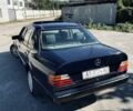Синий Мерседес В124, объемом двигателя 3 л и пробегом 999 тыс. км за 2006 $, фото 4 на Automoto.ua