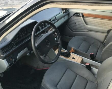 Синій Мерседес В124, об'ємом двигуна 2 л та пробігом 540 тис. км за 1700 $, фото 10 на Automoto.ua