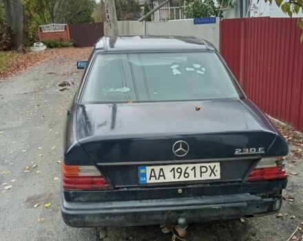 Синий Мерседес В124, объемом двигателя 2.3 л и пробегом 9 тыс. км за 1700 $, фото 10 на Automoto.ua