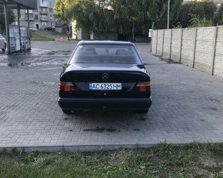 Синій Мерседес В124, об'ємом двигуна 2 л та пробігом 540 тис. км за 1700 $, фото 5 на Automoto.ua