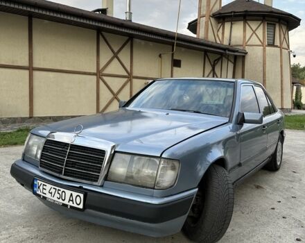 Синій Мерседес В124, об'ємом двигуна 2.3 л та пробігом 246 тис. км за 3600 $, фото 3 на Automoto.ua