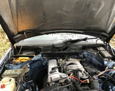 Синій Мерседес В124, об'ємом двигуна 2 л та пробігом 500 тис. км за 3000 $, фото 2 на Automoto.ua