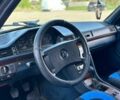 Синий Мерседес В124, объемом двигателя 2.3 л и пробегом 350 тыс. км за 2600 $, фото 6 на Automoto.ua