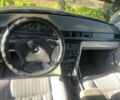 Синий Мерседес В124, объемом двигателя 2.5 л и пробегом 347 тыс. км за 2300 $, фото 13 на Automoto.ua