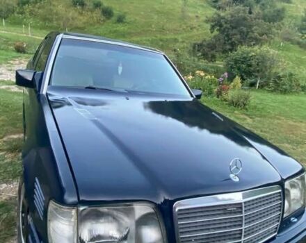 Синий Мерседес В124, объемом двигателя 3 л и пробегом 240 тыс. км за 1500 $, фото 6 на Automoto.ua