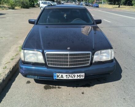 Синий Мерседес В124, объемом двигателя 4.2 л и пробегом 1000 тыс. км за 3000 $, фото 9 на Automoto.ua