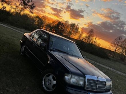 Синій Мерседес В124, об'ємом двигуна 2 л та пробігом 100 тис. км за 1450 $, фото 1 на Automoto.ua