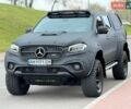 Серый Мерседес X-Class, объемом двигателя 2.99 л и пробегом 21 тыс. км за 106900 $, фото 1 на Automoto.ua