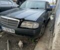Синий Мерседес X-Class, объемом двигателя 1.8 л и пробегом 350 тыс. км за 1001 $, фото 3 на Automoto.ua