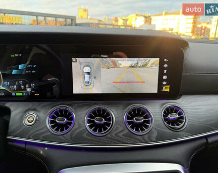 Белый Мерседес AMG GT 4-Door Coupe, объемом двигателя 3 л и пробегом 45 тыс. км за 89000 $, фото 24 на Automoto.ua