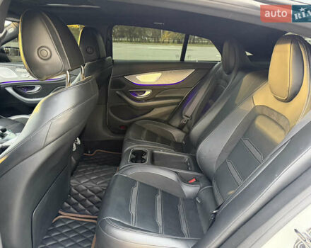 Белый Мерседес AMG GT 4-Door Coupe, объемом двигателя 3 л и пробегом 45 тыс. км за 89000 $, фото 13 на Automoto.ua