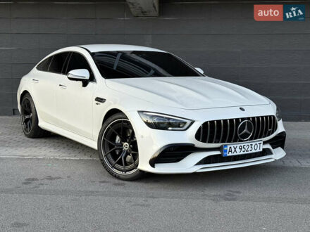 Білий Мерседес AMG GT 4-Door Coupe, об'ємом двигуна 3 л та пробігом 60 тис. км за 94900 $, фото 1 на Automoto.ua