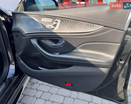 Черный Мерседес AMG GT 4-Door Coupe, объемом двигателя 4 л и пробегом 73 тыс. км за 138500 $, фото 21 на Automoto.ua