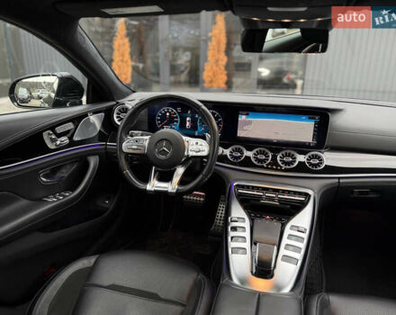 Черный Мерседес AMG GT 4-Door Coupe, объемом двигателя 3 л и пробегом 94 тыс. км за 79000 $, фото 9 на Automoto.ua