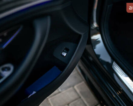 Чорний Мерседес AMG GT 4-Door Coupe, об'ємом двигуна 0 л та пробігом 57 тис. км за 93800 $, фото 34 на Automoto.ua