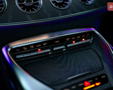 Чорний Мерседес AMG GT 4-Door Coupe, об'ємом двигуна 0 л та пробігом 57 тис. км за 93800 $, фото 40 на Automoto.ua